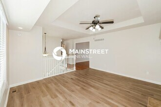 Building Photo - 3 Bedroom Pet-Friendly Home in Peculiar, M...