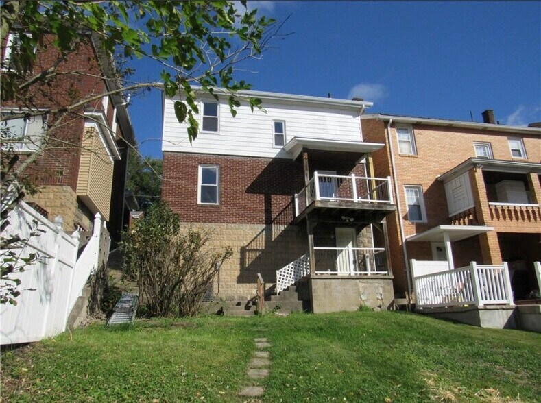 Building Photo - 1230 Bellaire Pl