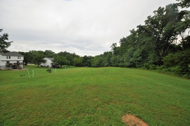 Building Photo - 445 Woolf Rd