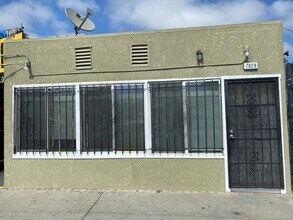 Building Photo - 07828