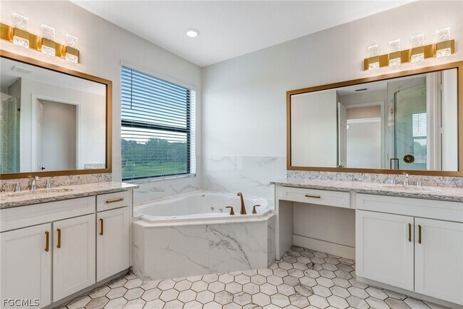 Building Photo - 11604 Meadowrun Cir