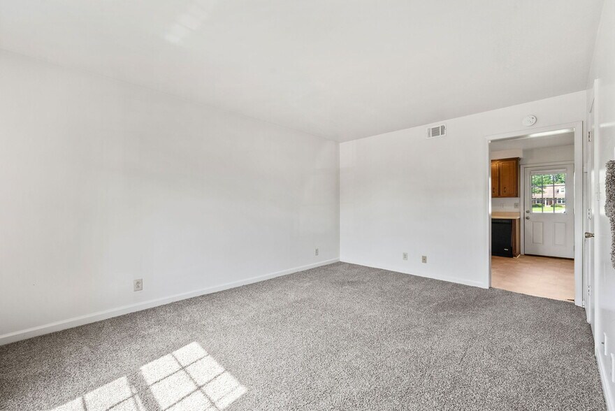 Building Photo - 273 Northridge Dr