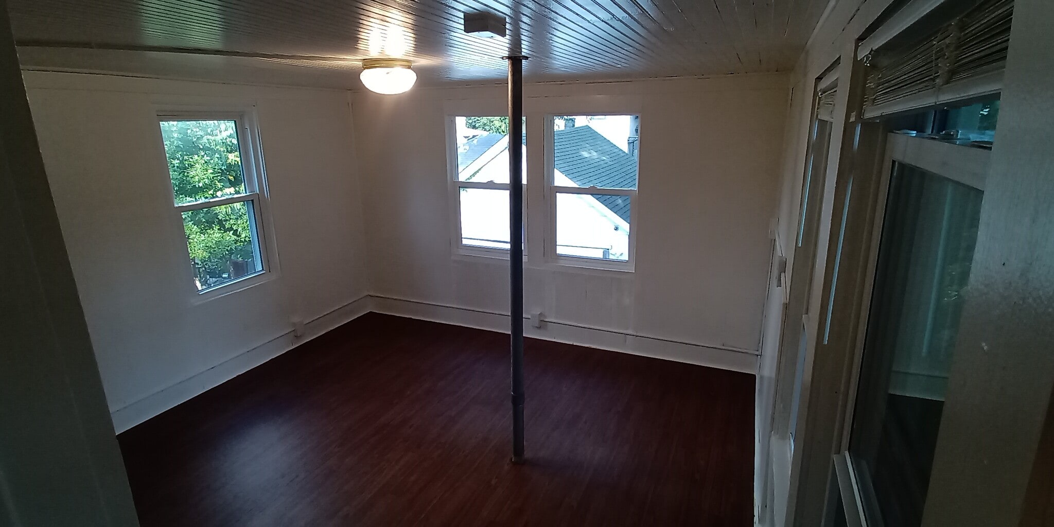 Bonus room - 138 Harrison St