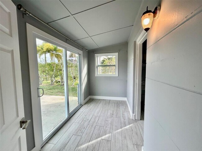 Building Photo - 3112 Magnolia Way