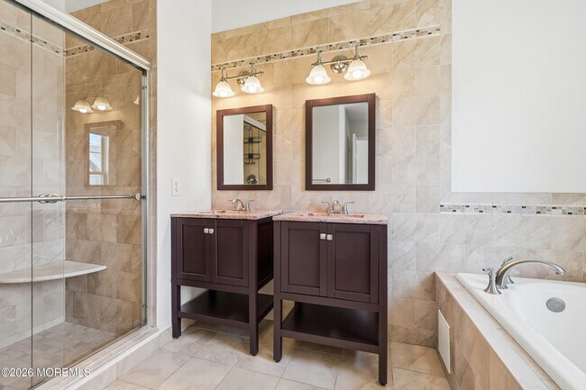 Building Photo - 69 Daniele Dr