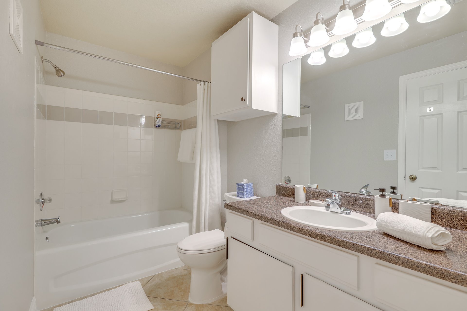 Building Photo - 3725 Castle Pines Ln
