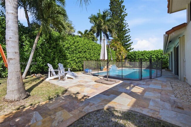 Building Photo - 11703 Sunfish Way
