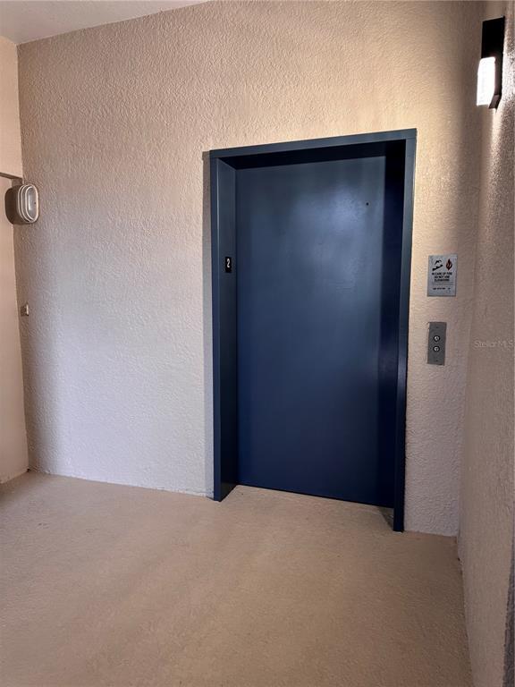 Building Photo - 3001 Greystone Loop
