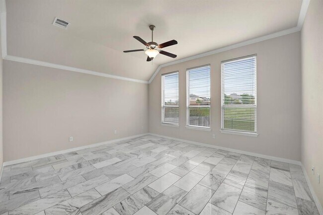 Building Photo - 540 Blue Agave Ln