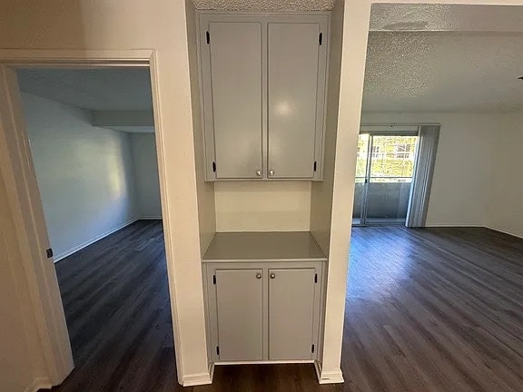 Building Photo - 1330 Eureka St