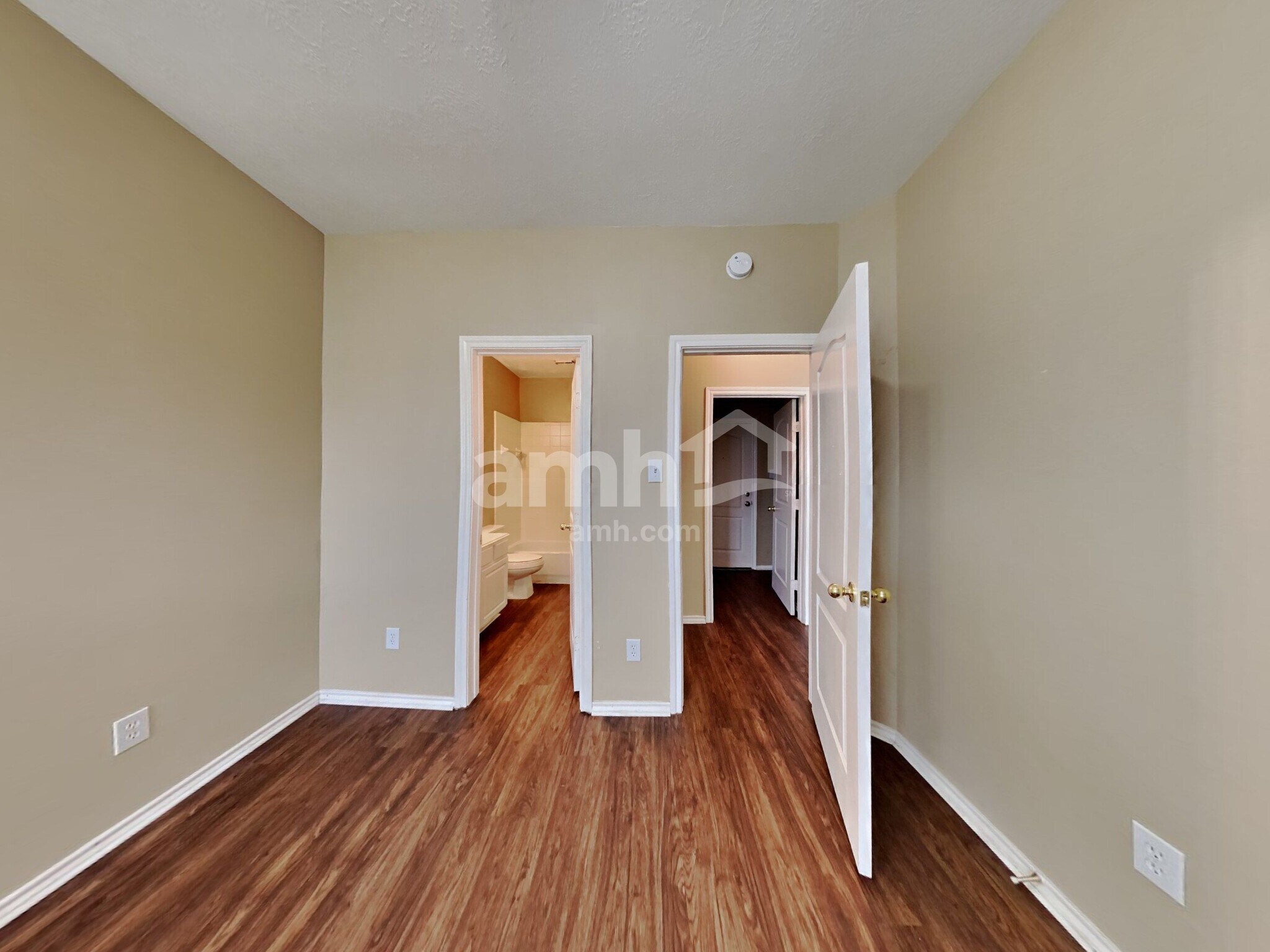 Building Photo - 26004 Castle Meadow Ln