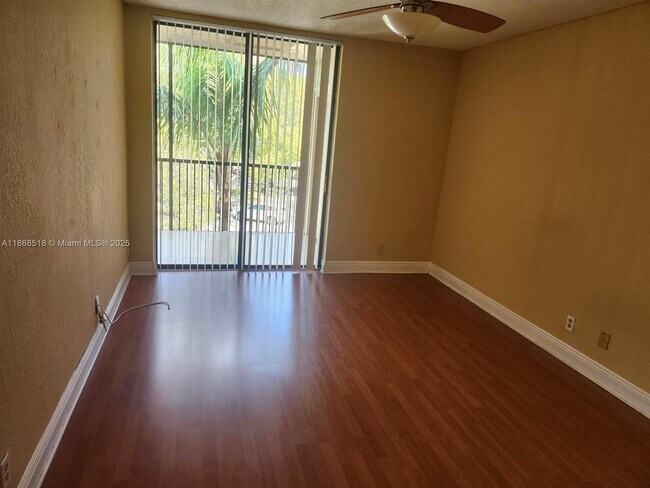 Building Photo - 3860 Coral Tree Cir