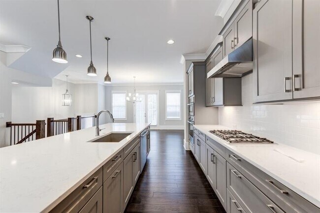 Building Photo - 4304 Walsh Dr