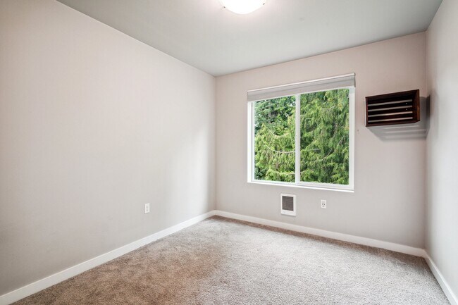 Building Photo - 2002 101st Ave SE