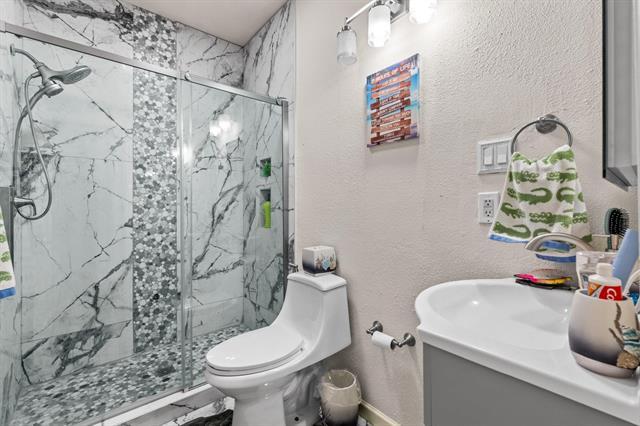 Building Photo - 200 Mill Crossing W