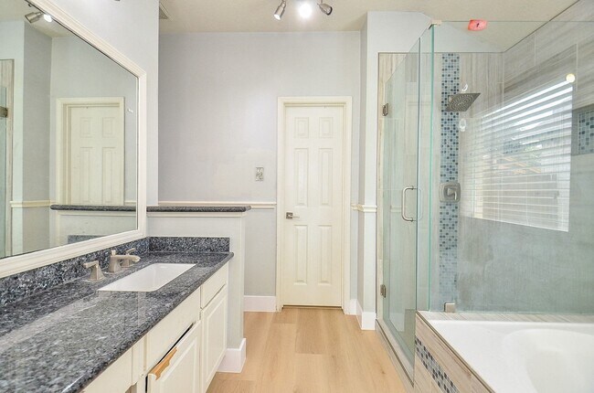 Building Photo - 16307 Scotch Hollow Ln
