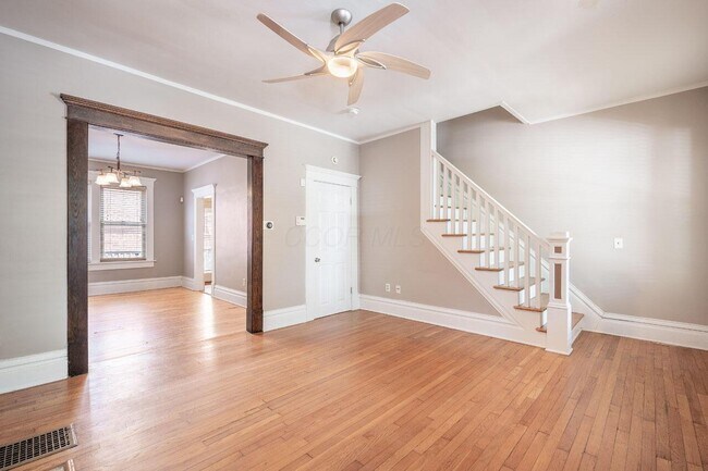 Building Photo - 6 Hanford St