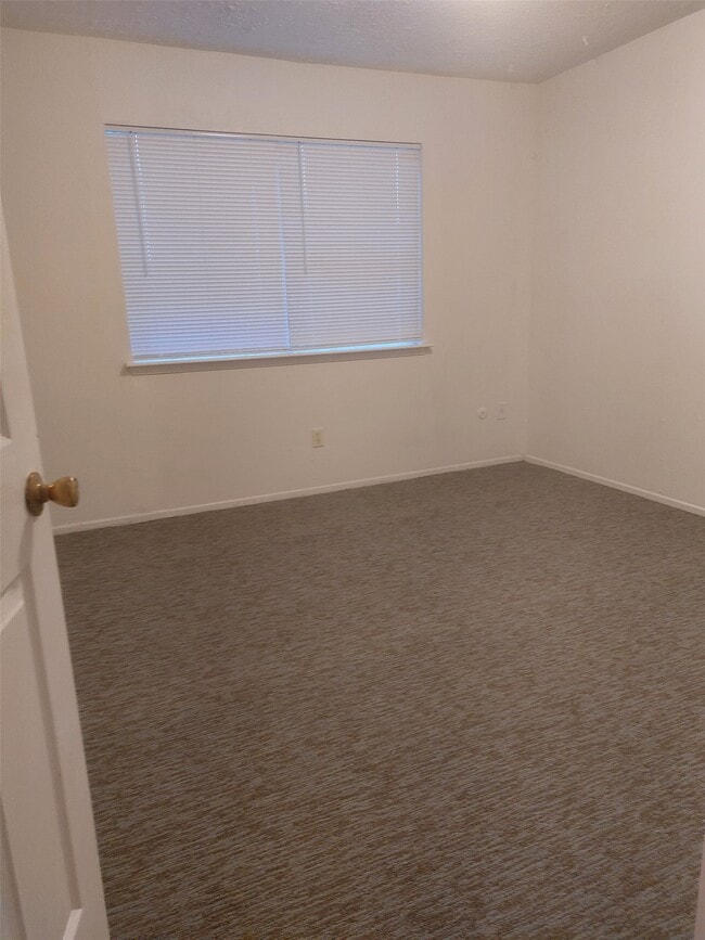 Building Photo - 8151 Misty Ridge Ln