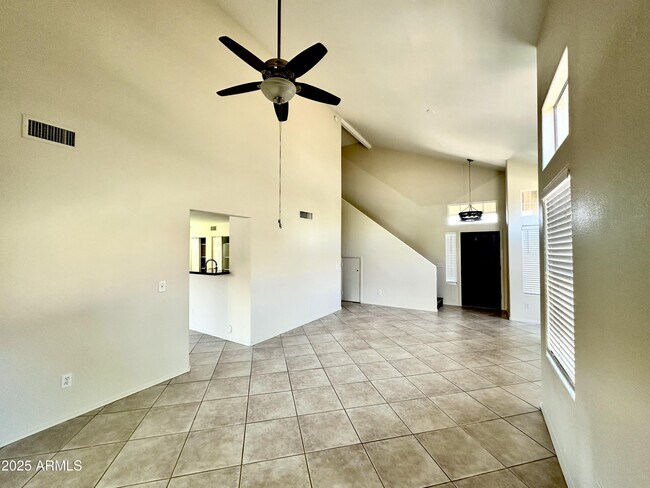 Building Photo - 4708 E Thunderhill Pl