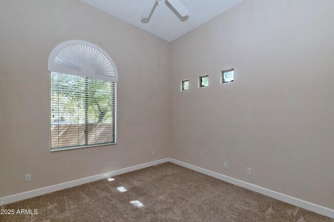 Building Photo - 8535 E Preserve Way