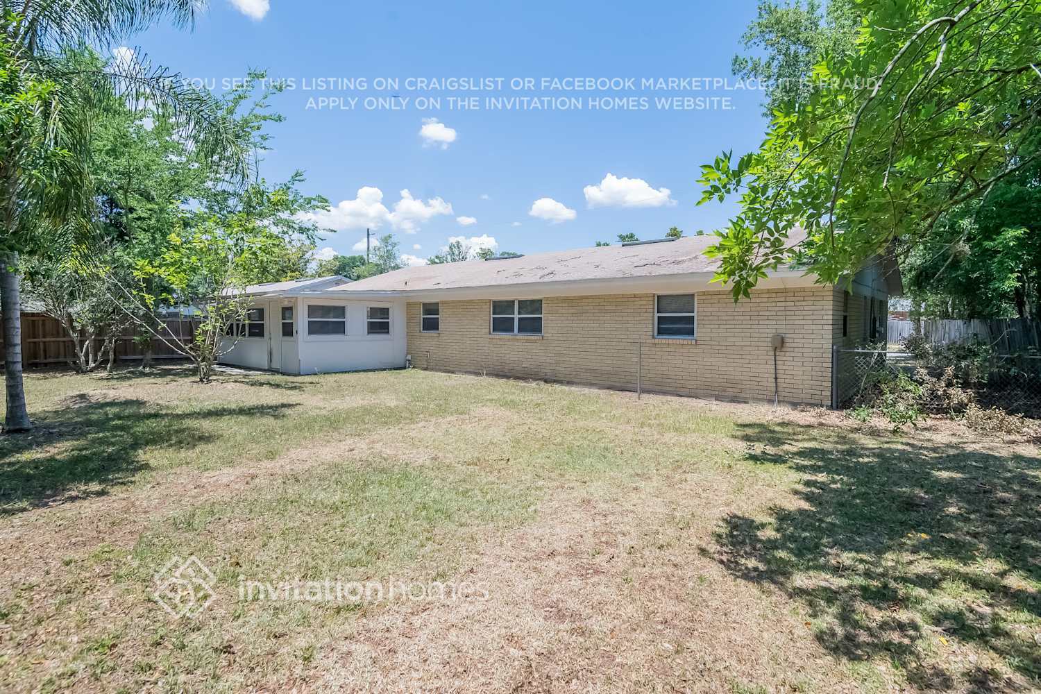 Building Photo - 1116 Willow Ln