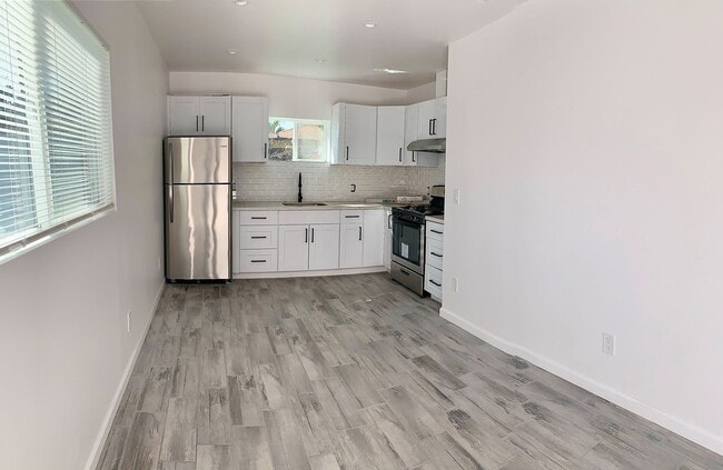 Building Photo - 20747 Stephanie Dr