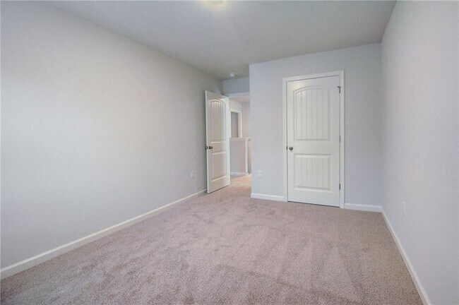 Building Photo - 88 Shadwood Pl