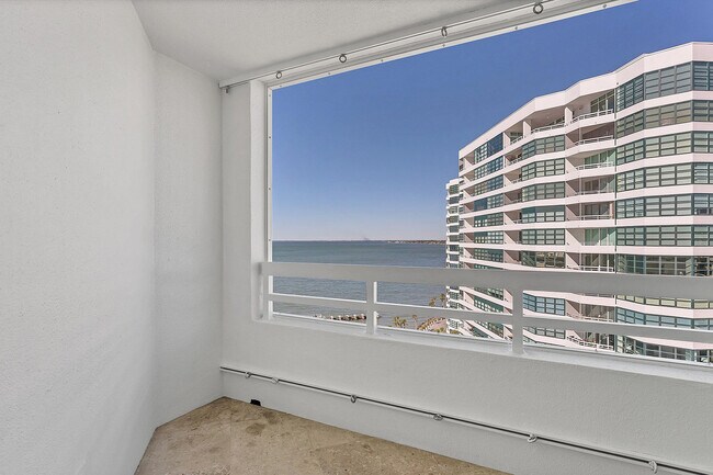 Building Photo - 888 Blvd of the Arts