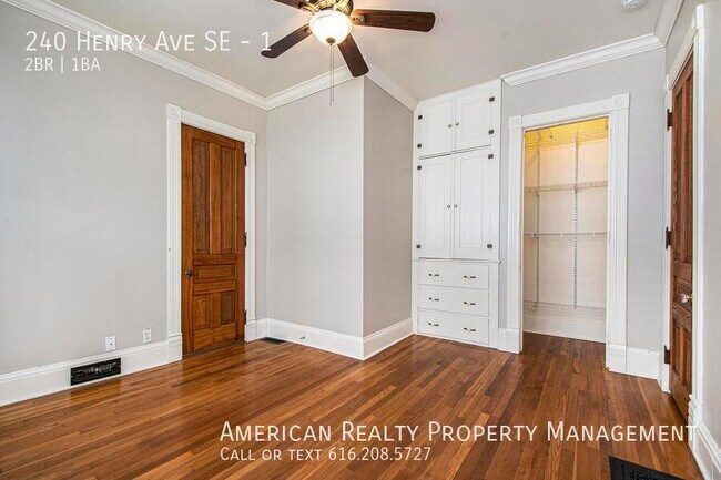 Building Photo - 240 Henry Ave SE