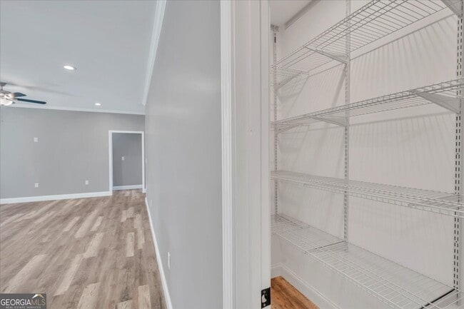 Building Photo - 110 Ryan St