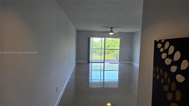Building Photo - 1650 SW 124th Terrace