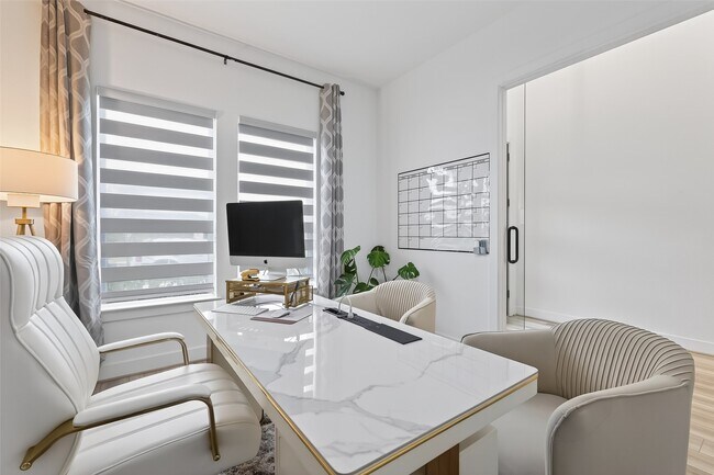 Building Photo - 21642 Laggan Clf Ln