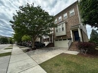 Building Photo - 400 Panorama Park Pl