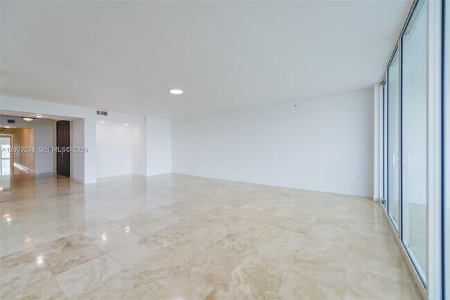 Building Photo - 3201 NE 183rd St