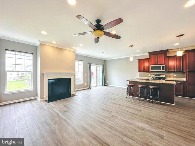 Building Photo - 106 Notions Ct