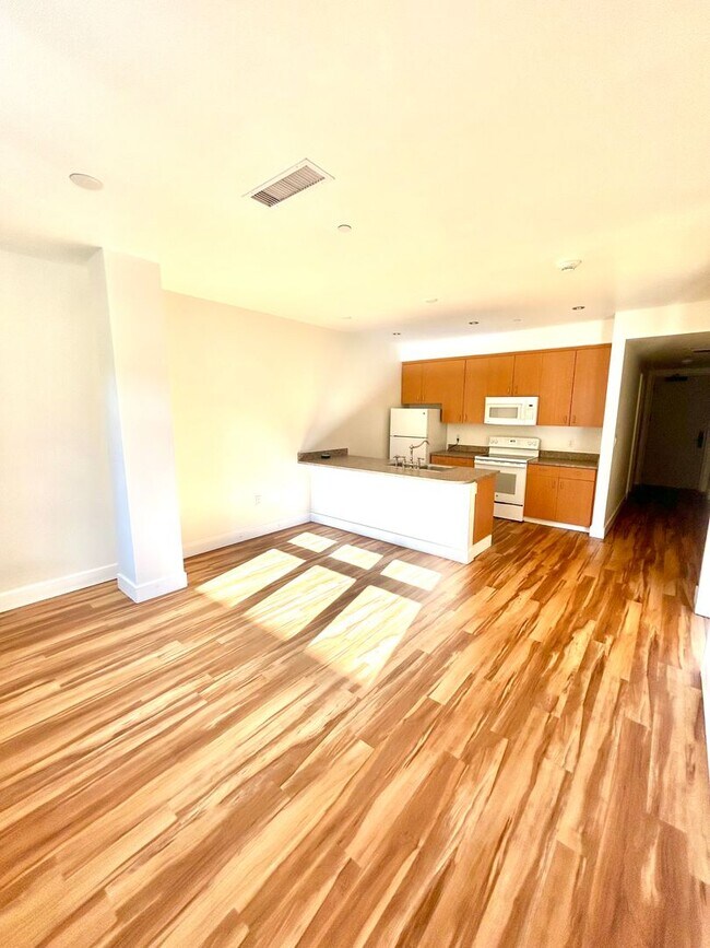 Building Photo - One Steamboat Place - Ski-in/Ski-out, Underground Parking, Excellent Location