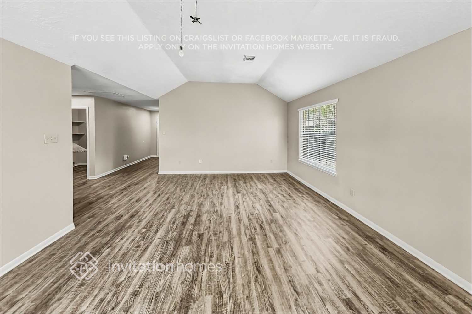Building Photo - 4330 Spoonbill Dr