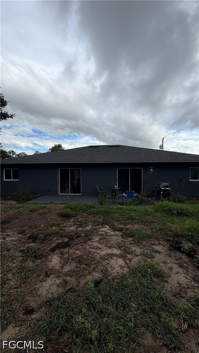 Building Photo - 5046 Locke Ln