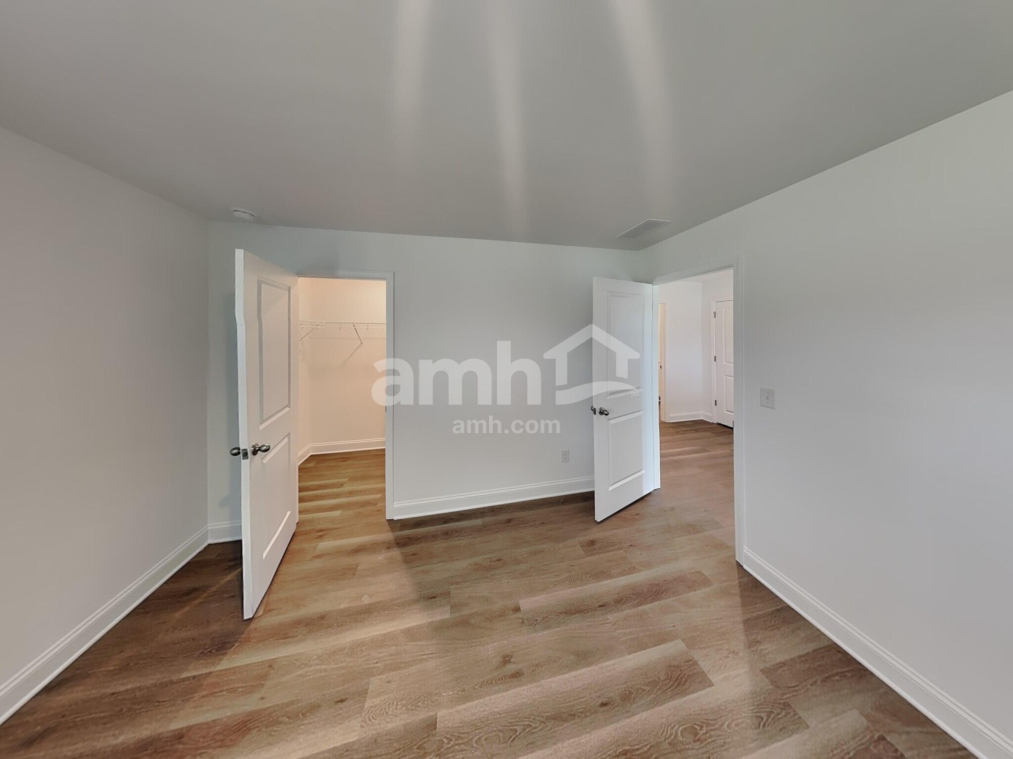 Building Photo - 11131 Callahorn Dr