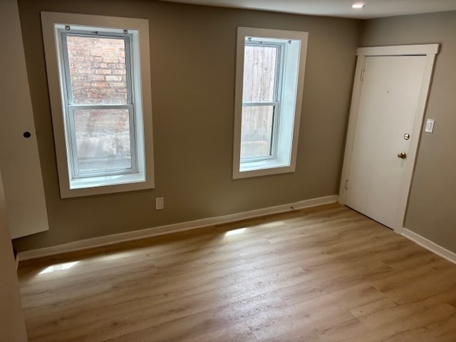 Building Photo - 2035 N Winchester Ave