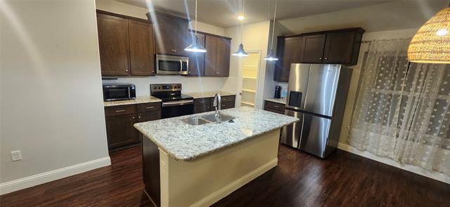 Building Photo - 104 Arrowhead Dr