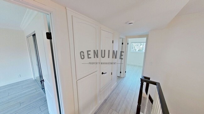 Building Photo - Beautiful 3Bd 2.5Ba Costa Mesa Townhome