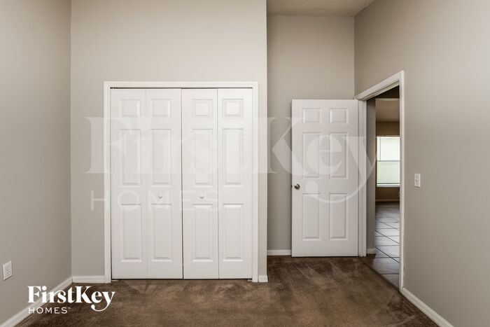 Building Photo - 7540 Groveoak Dr