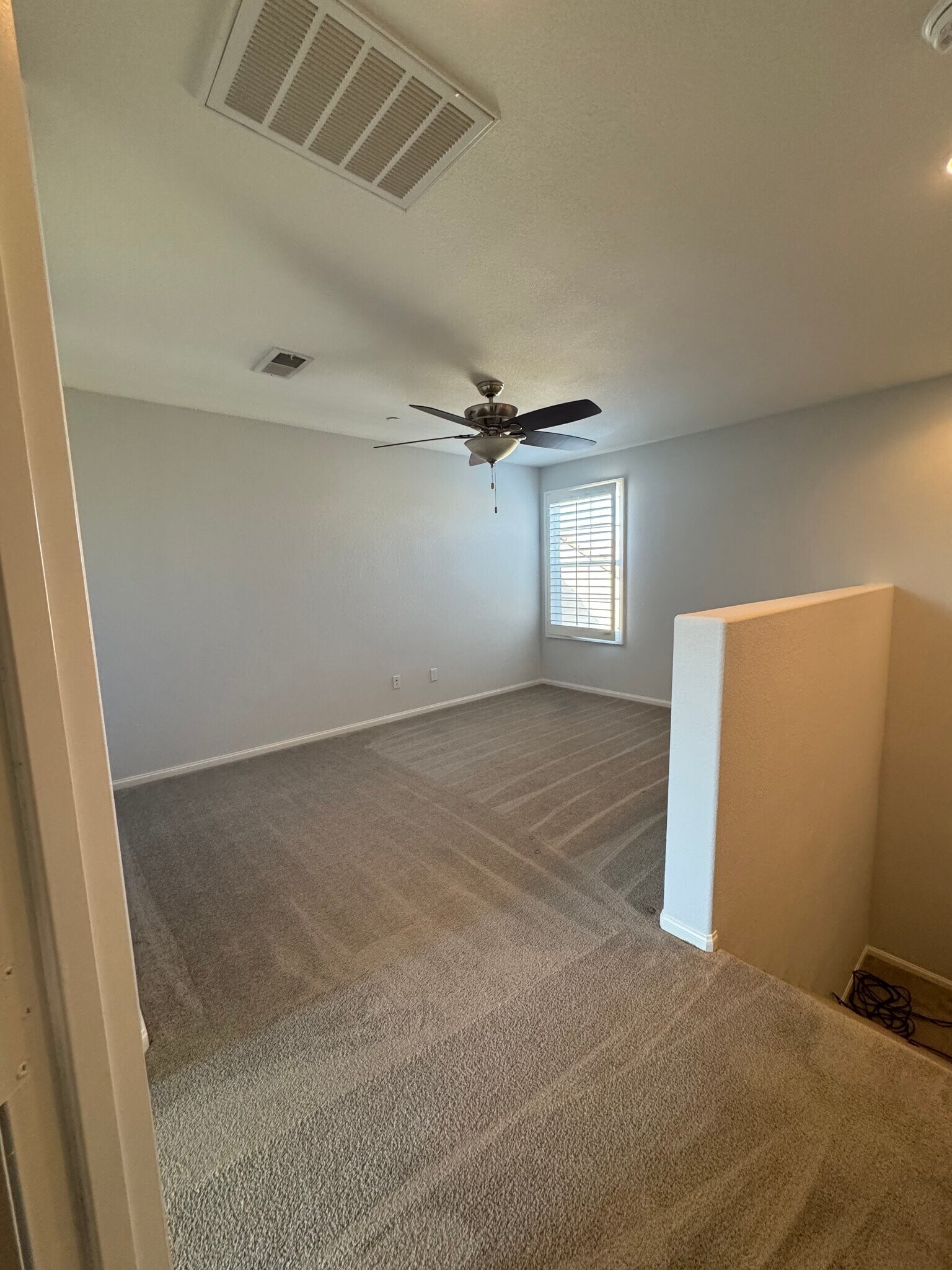 Building Photo - 1460 Mockingbird Ct