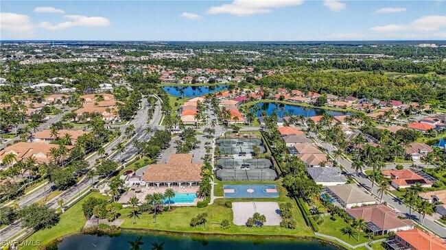 Building Photo - 14266 Reflection Lakes Dr