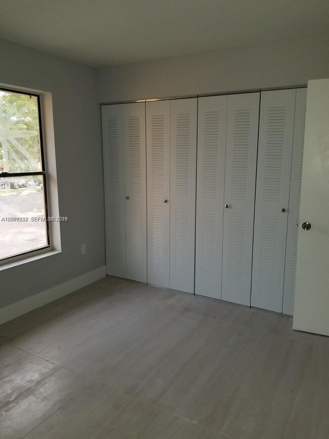 Building Photo - 10847 NW 7th St