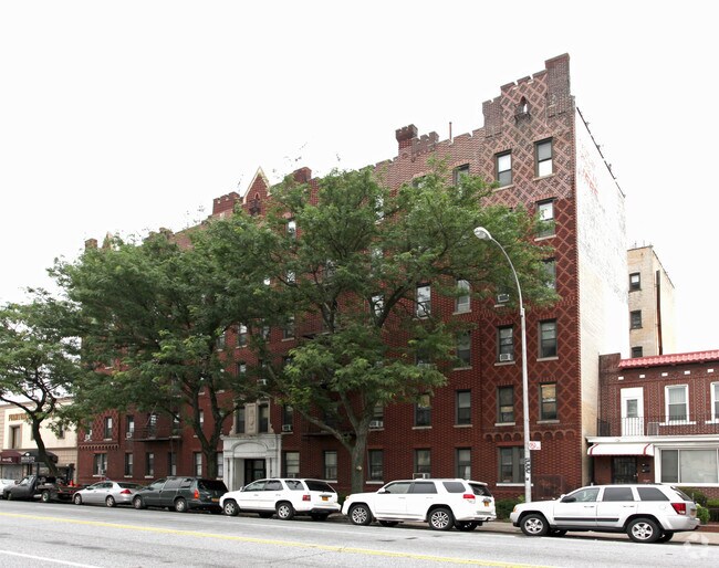 Building Photo - 1827 65th St