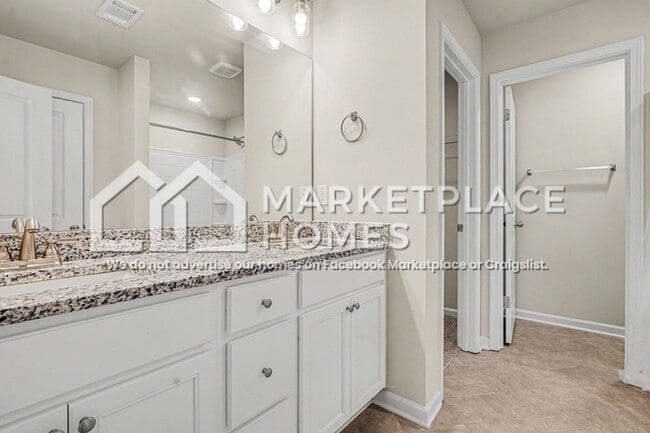Building Photo - 254 W L Miller Dr