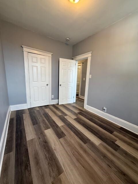 Building Photo - 621 Columbia Ave