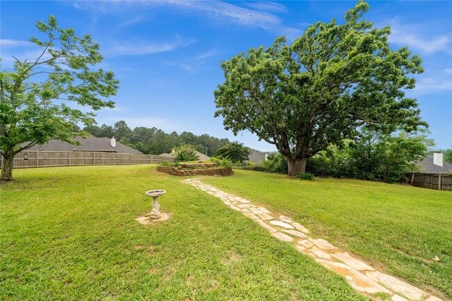 Building Photo - 16630 Thibodaux Dr